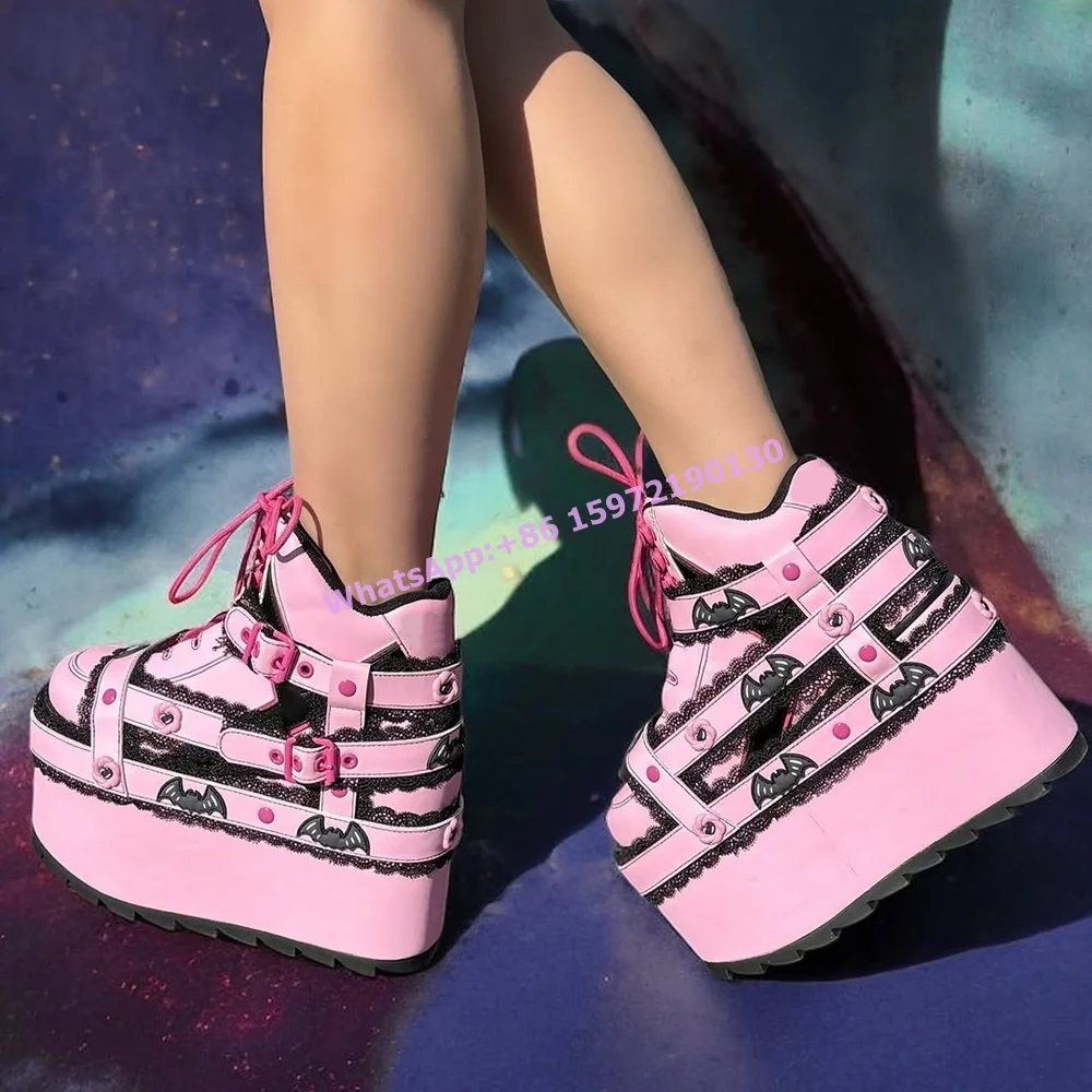 Women Shoes Size Chart - Botas de encaje con cinturón rosa