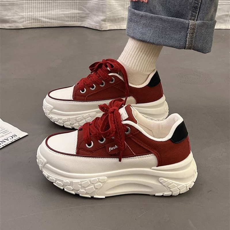 Zapatillas blancas gruesas de  - Platform Sneakers Chunky reseña y precio